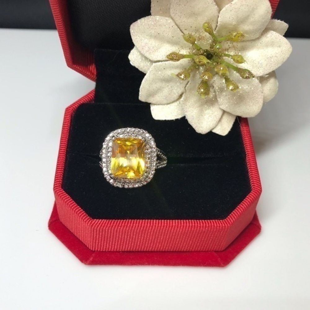 Tourmaline ring